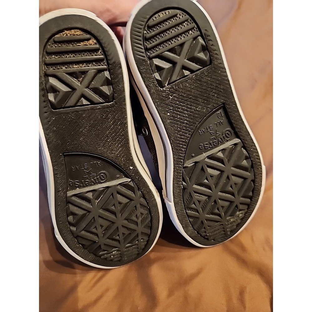 Converse Medium Top  Size 12 Junior Grey Sneakers - Picture 14 of 15